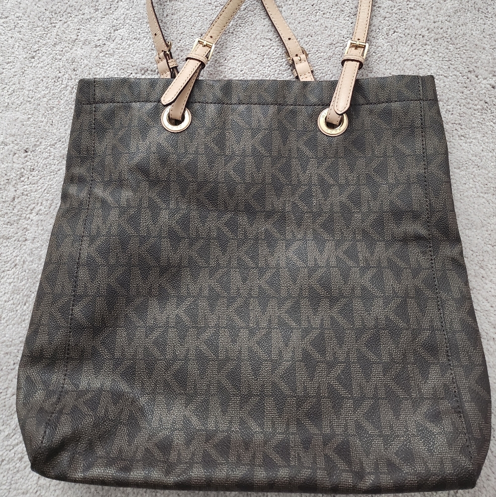 Michael Kors shopper